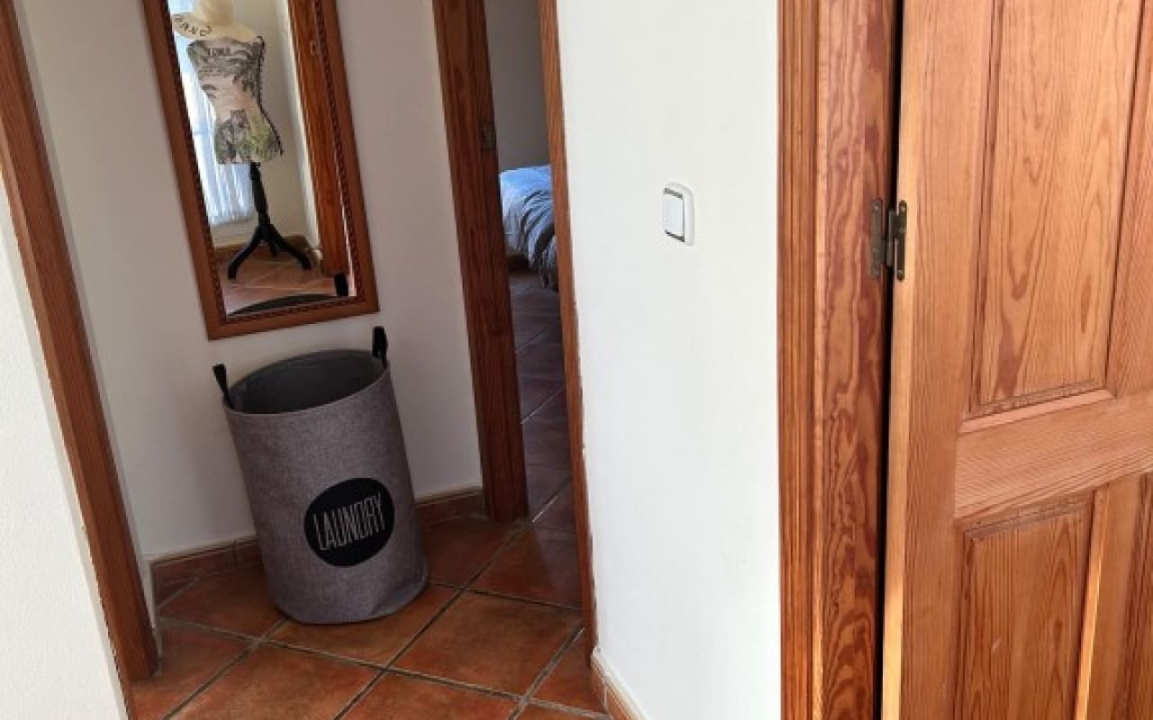3 bedroom Villa for sale in Lo Crispin with pool - € 220,000 (Ref: 9997268)