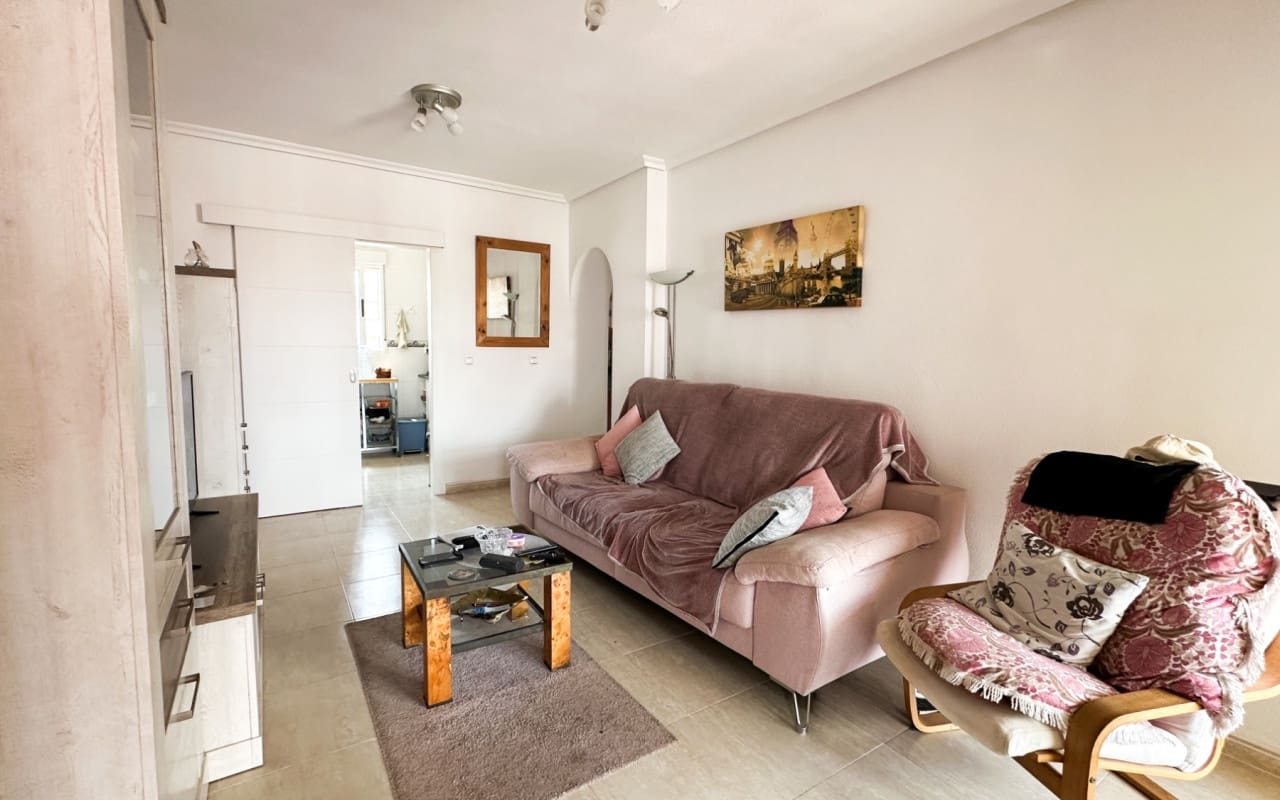 2 soveværelse Byhus til salg i Orihuela Costa med swimmingpool - € 164.900 (Ref: 9997269)
