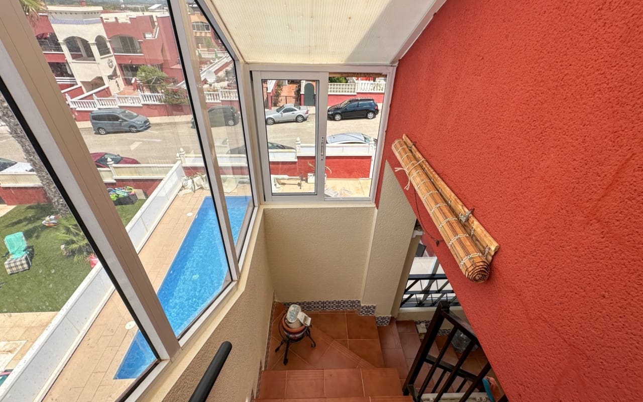 2 soveværelse Byhus til salg i Orihuela Costa med swimmingpool - € 164.900 (Ref: 9997269)