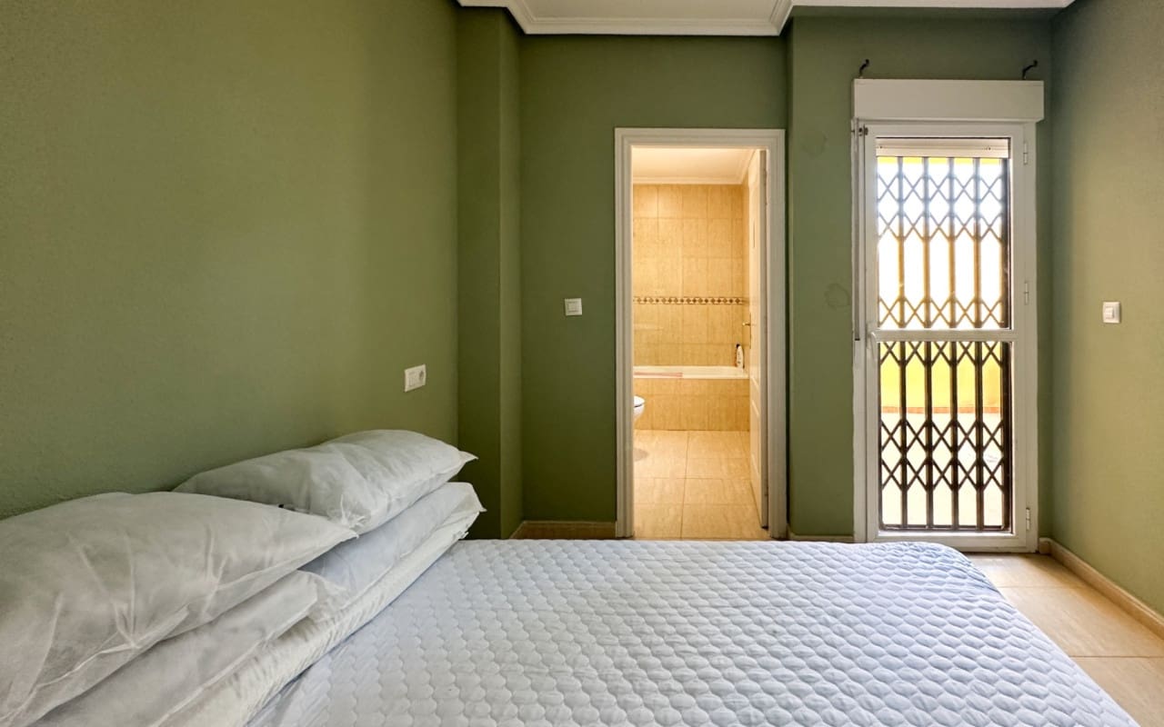 Casa de 2 habitaciones en Daya Nueva en venta con piscina garaje - 119.000 € (Ref: 9997270)