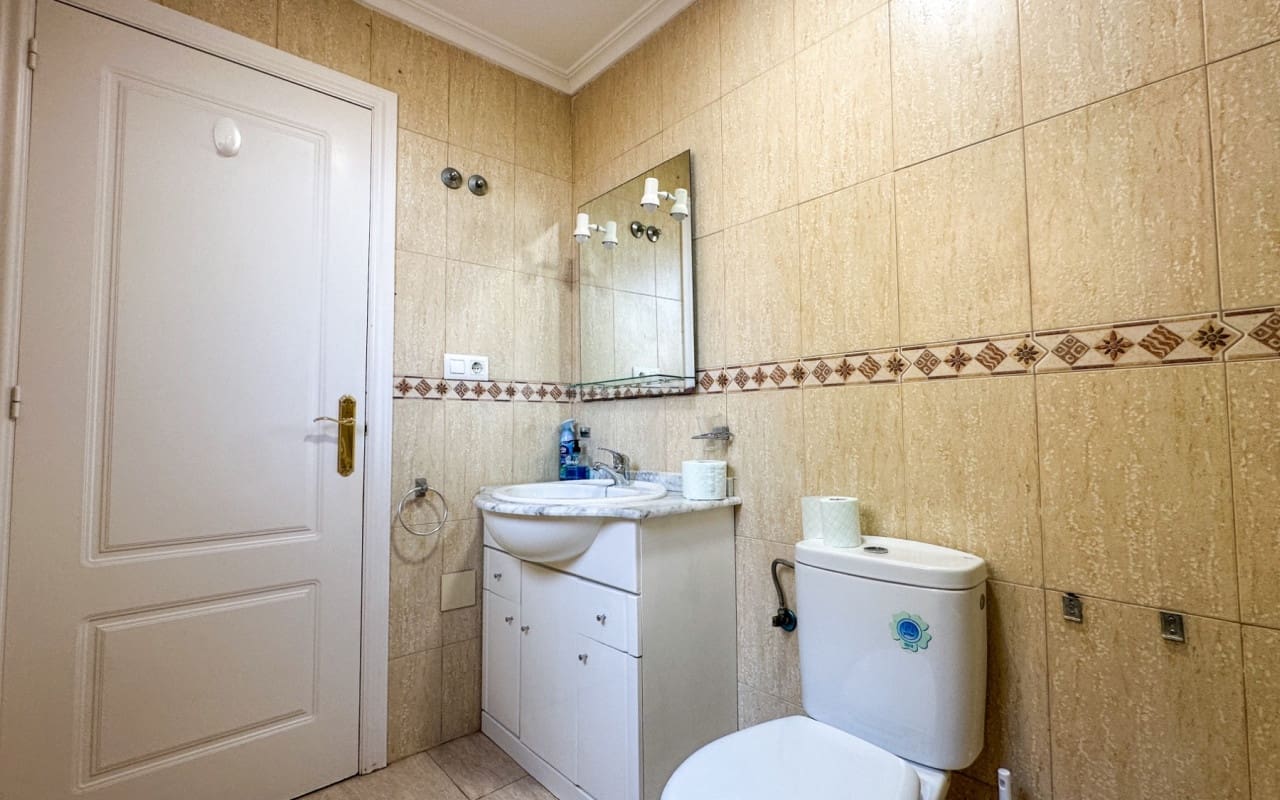 Casa de 2 habitaciones en Daya Nueva en venta con piscina garaje - 119.000 € (Ref: 9997270)