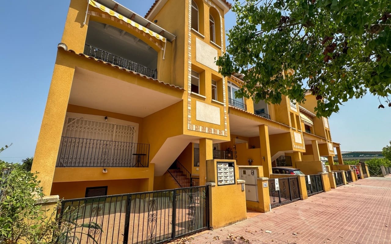 Casa de 2 habitaciones en Daya Nueva en venta con piscina garaje - 119.000 € (Ref: 9997270)