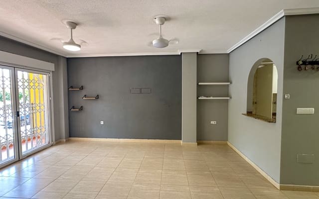 Casa de 2 habitaciones en Daya Nueva en venta con piscina garaje - 119.000 € (Ref: 9997270)