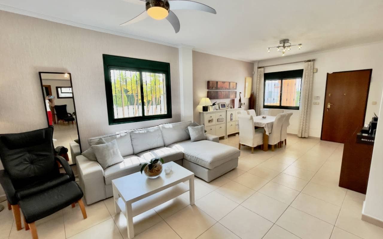 4 sypialnia Willa na sprzedaż w Ciudad Quesada z basenem garażem - 470 000 € (Ref: 9997271)