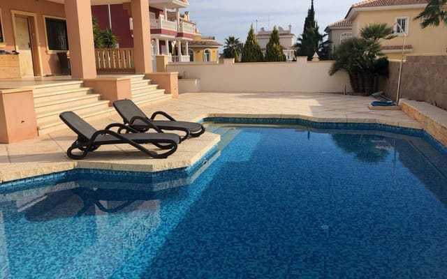 4 sypialnia Willa na sprzedaż w Ciudad Quesada, Rojales z basenem garażem - 470 000 € (Ref: 9997271)