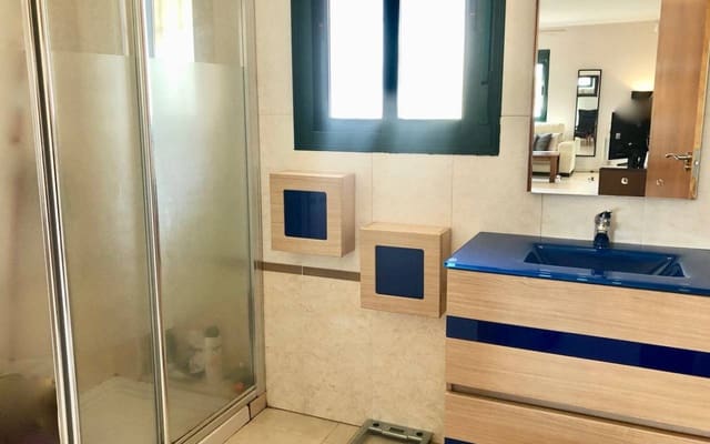 4 sypialnia Willa na sprzedaż w Ciudad Quesada, Rojales z basenem garażem - 470 000 € (Ref: 9997271)