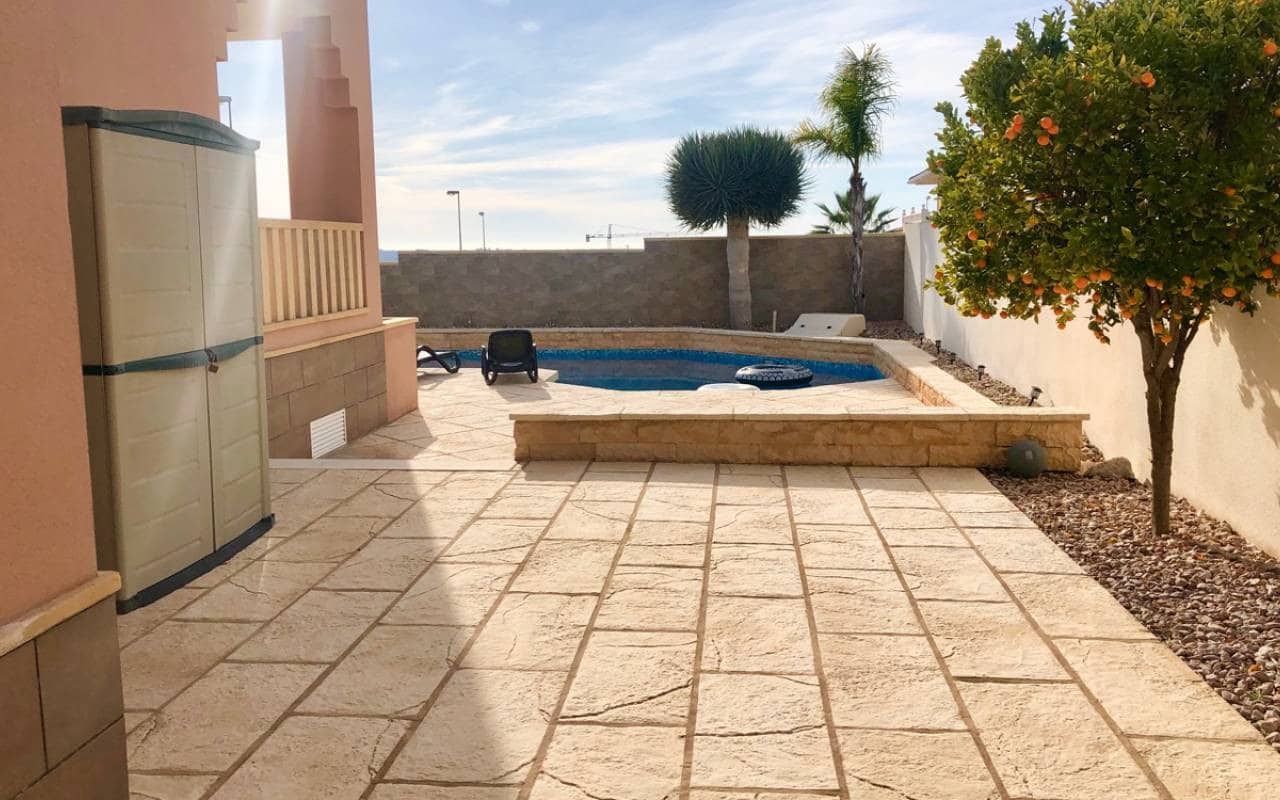 4 sypialnia Willa na sprzedaż w Ciudad Quesada z basenem garażem - 470 000 € (Ref: 9997271)