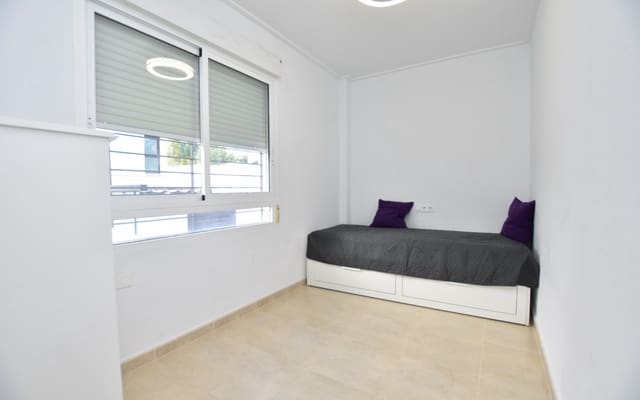 Chalet de 3 habitaciones en Algorfa en venta con garaje - 287.950 € (Ref: 9997272)