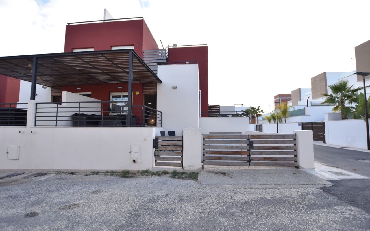 3 camera da letto Villa in vendita in Algorfa con garage - 287.950 € (Rif: 9997272)