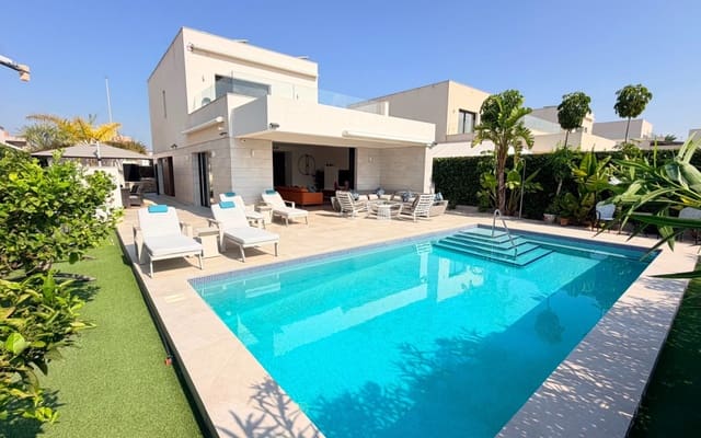 4 soverom Villa til salgs i Los Montesinos med svømmebasseng garasje - € 595 000 (Ref: 9997273)