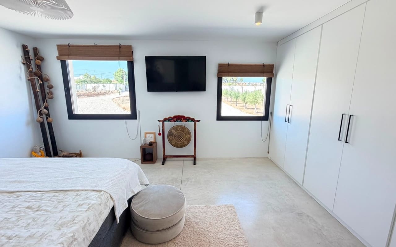 5 soveværelse Villa til salg i Pinoso med swimmingpool - € 679.000 (Ref: 9997274)