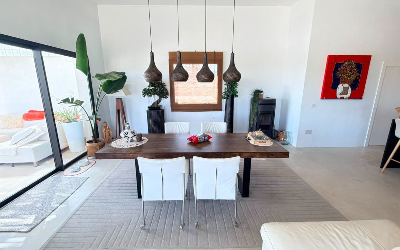 5 soveværelse Villa til salg i Pinoso med swimmingpool - € 679.000 (Ref: 9997274)