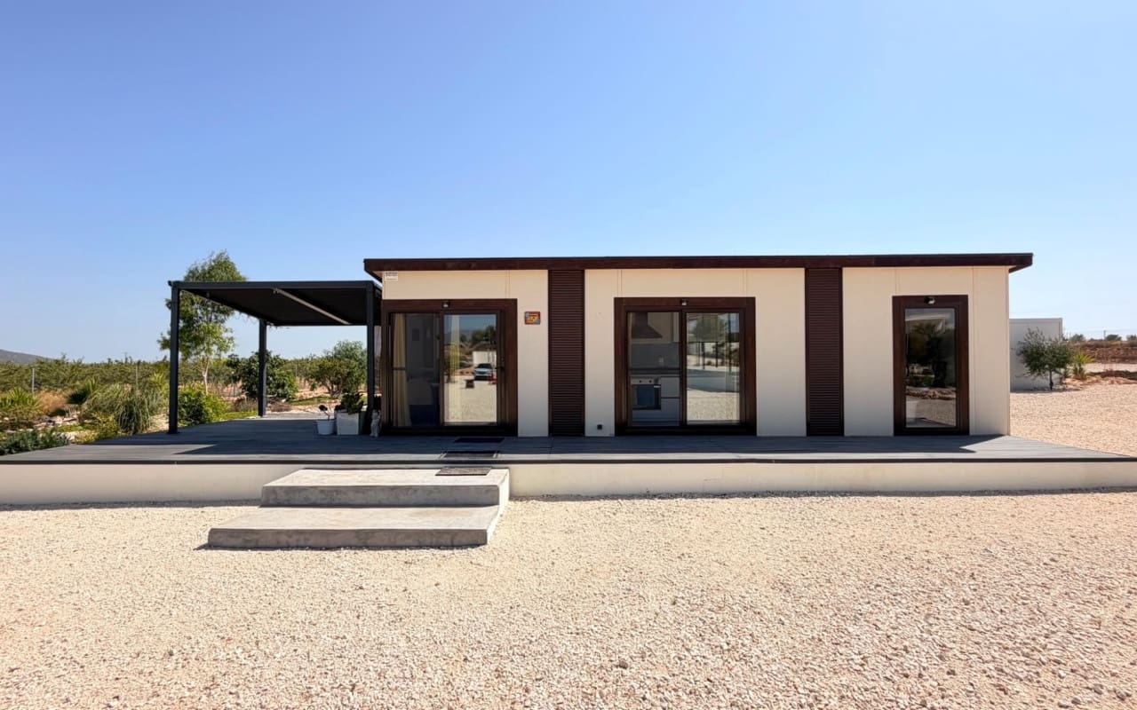 5 soveværelse Villa til salg i Pinoso med swimmingpool - € 679.000 (Ref: 9997274)