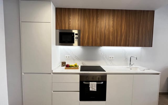 2 soveværelse Lejlighed til salg i Las Piscinas Naturales, Torrevieja med swimmingpool - € 249.900 (Ref: 9997276)