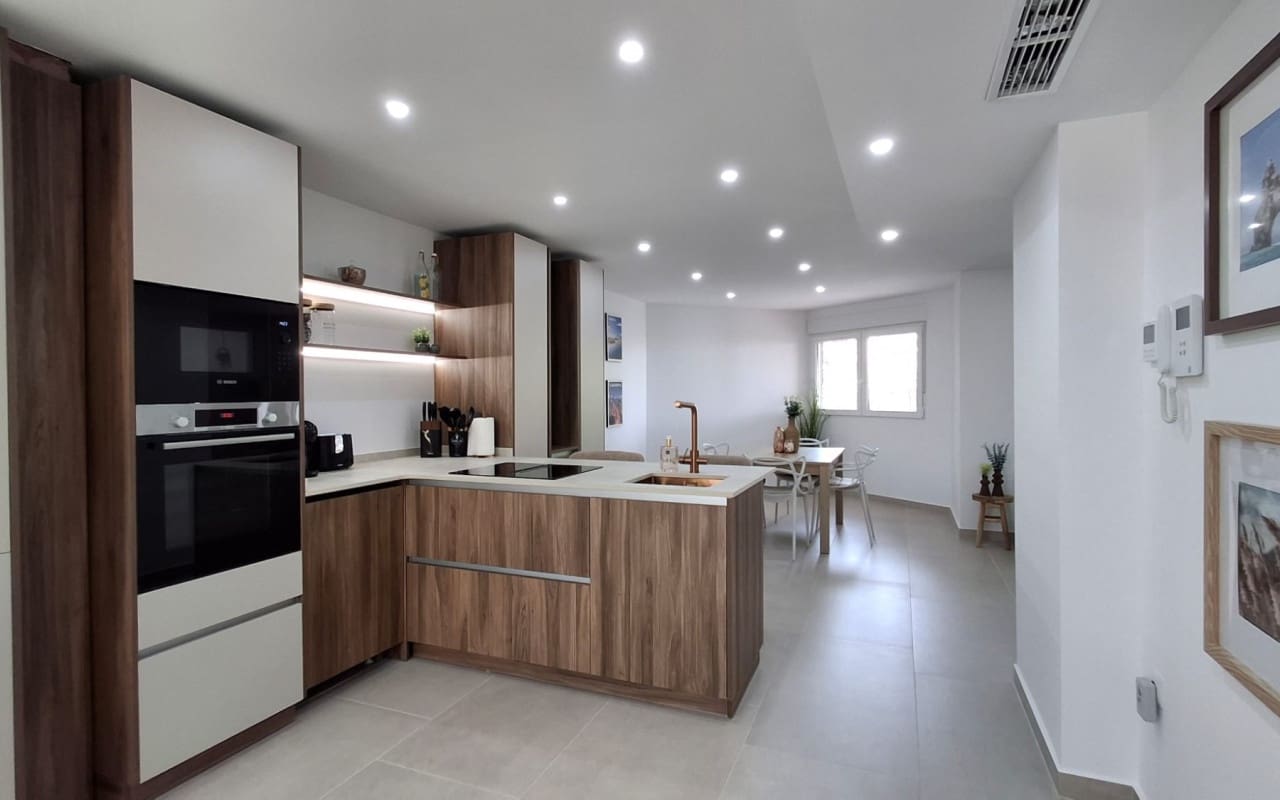 2 sypialnia Apartament przy plaży na sprzedaż w Torrevieja - 279 000 € (Ref: 9997278)