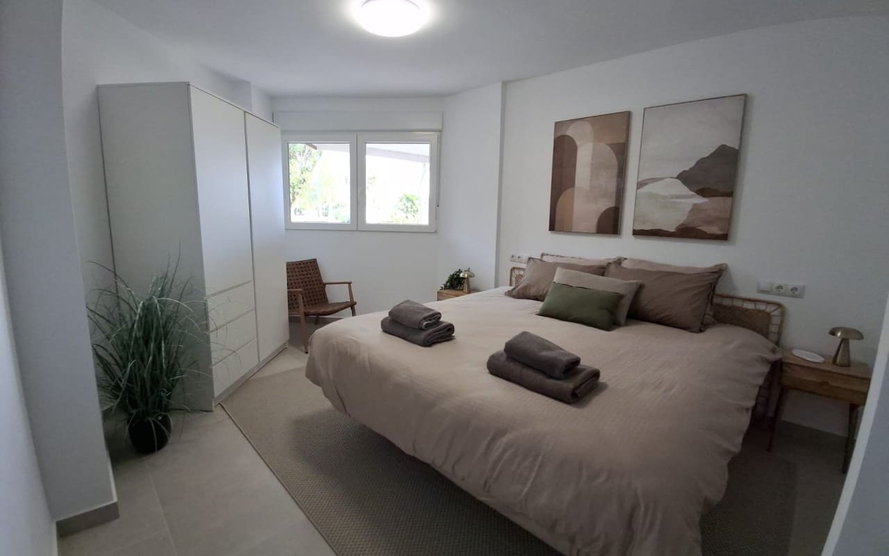 2 sypialnia Apartament przy plaży na sprzedaż w Torrevieja - 279 000 € (Ref: 9997278)
