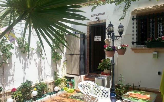2 soverom Leilighet til salgs i Villamartin, Orihuela med svømmebasseng - € 239 000 (Ref: 9997279)