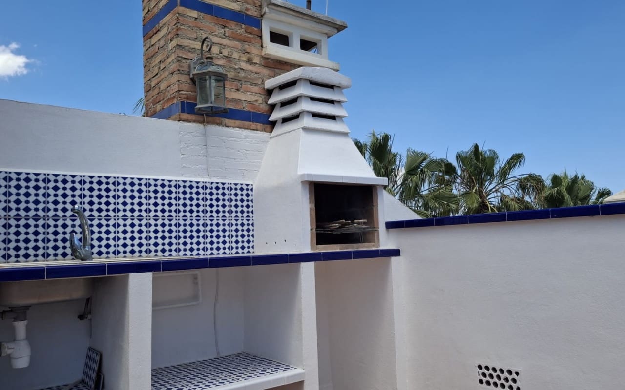 2 bedroom Apartment for sale in Villamartin with pool - € 239,000 (Ref: 9997279)
