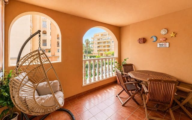 3 soveværelse Lejlighed til salg i Playa de los Locos, Torrevieja med swimmingpool garage - € 255.000 (Ref: 9997280)