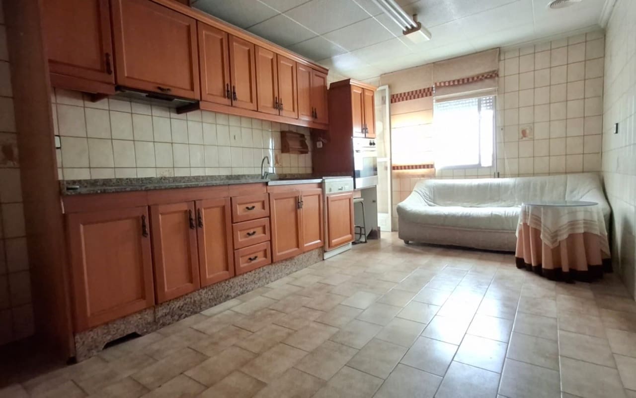 Apartamento de 4 habitaciones en Orihuela en venta - 220.000 € (Ref: 9997281)