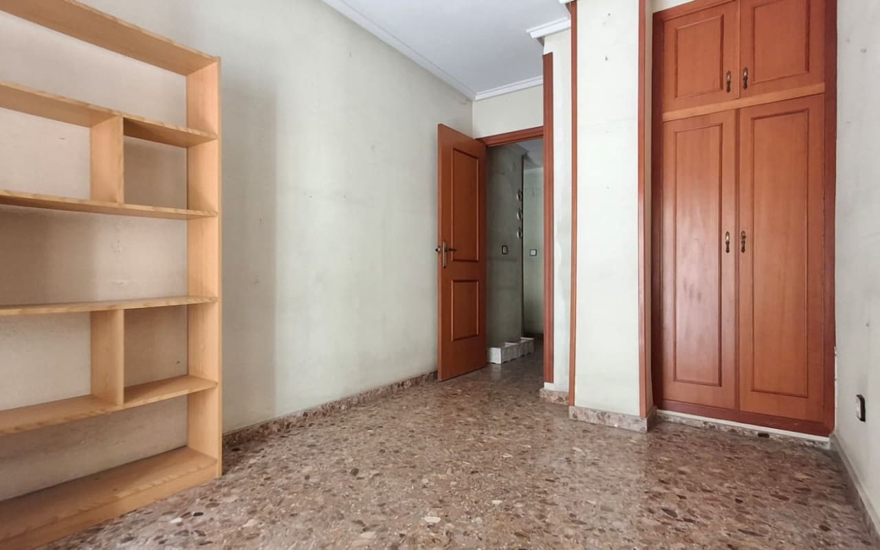 Apartamento de 4 habitaciones en Orihuela en venta - 220.000 € (Ref: 9997281)