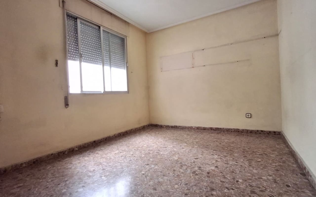 Apartamento de 4 habitaciones en Orihuela en venta - 220.000 € (Ref: 9997281)