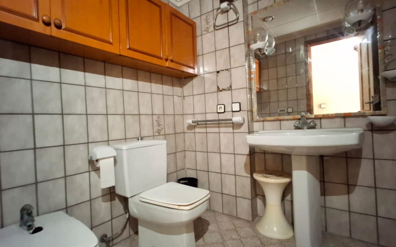 Apartamento de 4 habitaciones en Orihuela en venta - 220.000 € (Ref: 9997281)