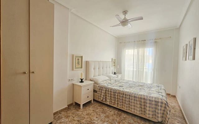 2 soveværelse Strandlejlighed til salg i Aguamarina, Orihuela med swimmingpool garage - € 224.000 (Ref: 9997285)
