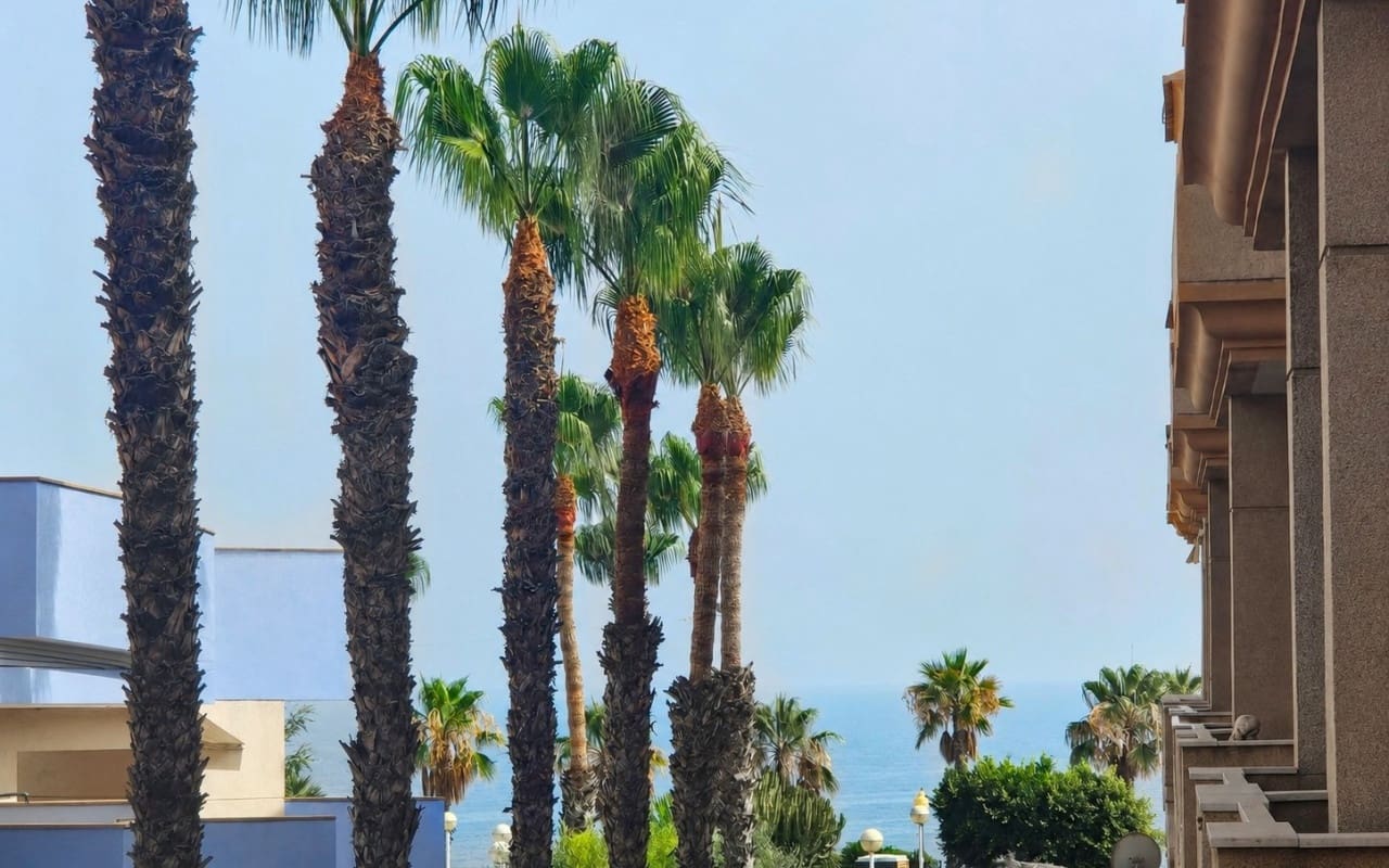 2 makuuhuone Ranta-asunto myytävänä paikassa Orihuela Costa mukana uima-altaan - 224 000 € (Ref: 9997285)