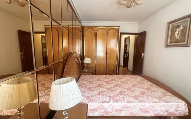 4 soverom Leilighet til salgs i Centro - Muelle Pesquero, Torrevieja med garasje - € 255 000 (Ref: 9997286)