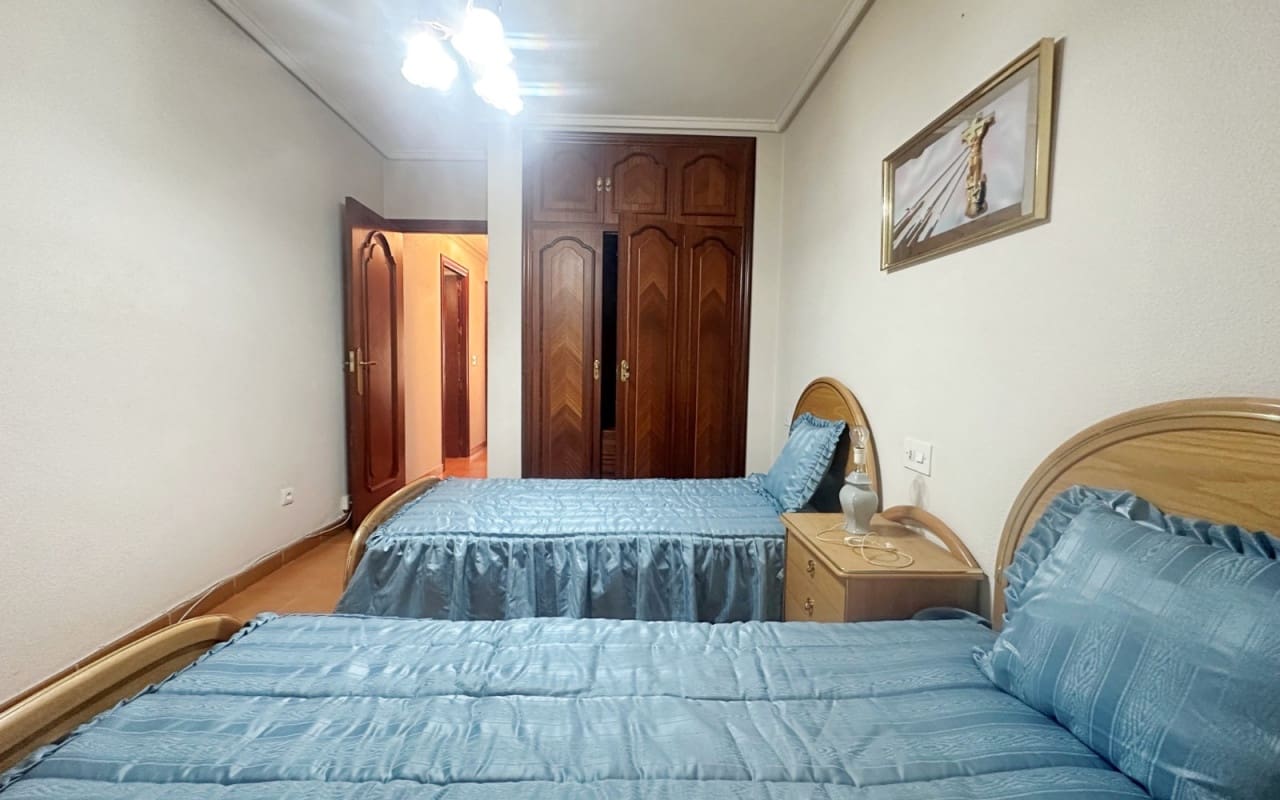 4 soverom Leilighet til salgs i Torrevieja med garasje - € 255 000 (Ref: 9997286)