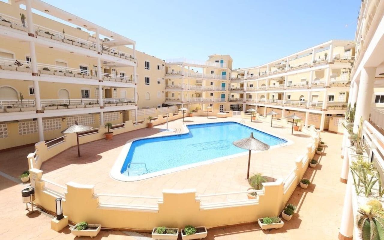 3 camera da letto Appartamento in vendita in Campoamor con piscina garage - 305.000 € (Rif: 9997291)