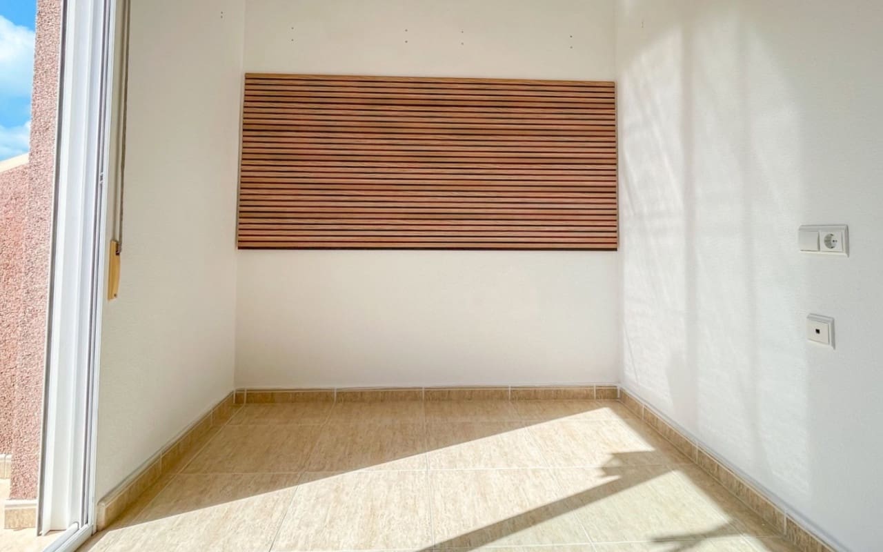 4 bedroom Townhouse for sale in Santiago de la Ribera with pool garage - € 195,000 (Ref: 9999383)