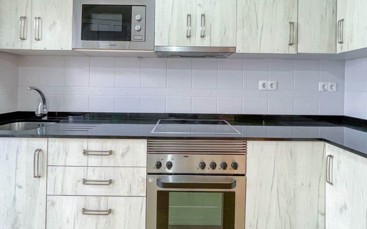 4 bedroom Townhouse for sale in Santiago de la Ribera with pool garage - € 195,000 (Ref: 9999383)