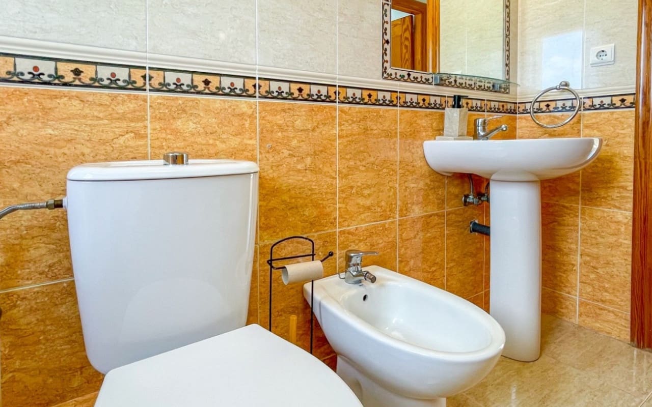4 bedroom Townhouse for sale in Santiago de la Ribera with pool garage - € 195,000 (Ref: 9999383)