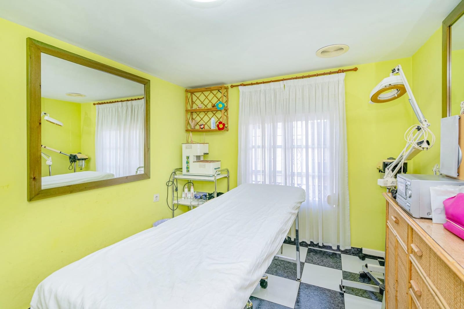 5 chambre Maison de Ville à vendre à Albolote avec garage - 280 000 € (Ref: 9335078)