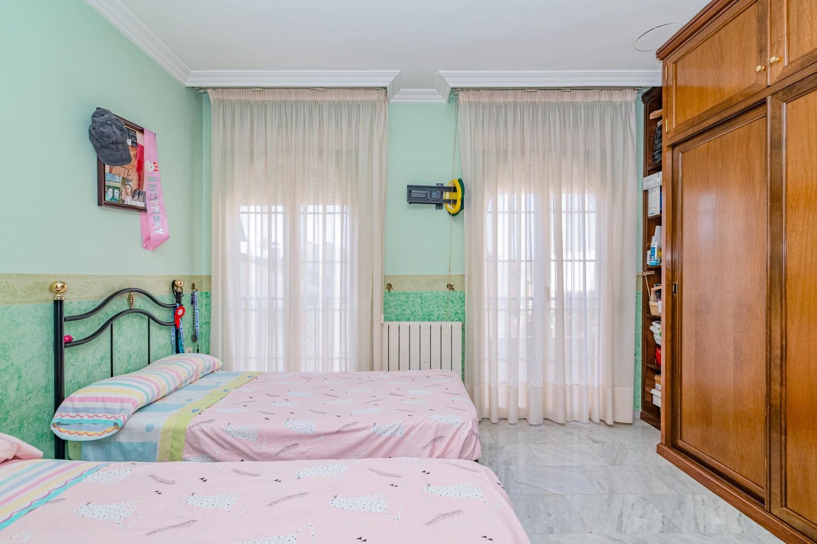 5 chambre Maison de Ville à vendre à Albolote avec garage - 280 000 € (Ref: 9335078)