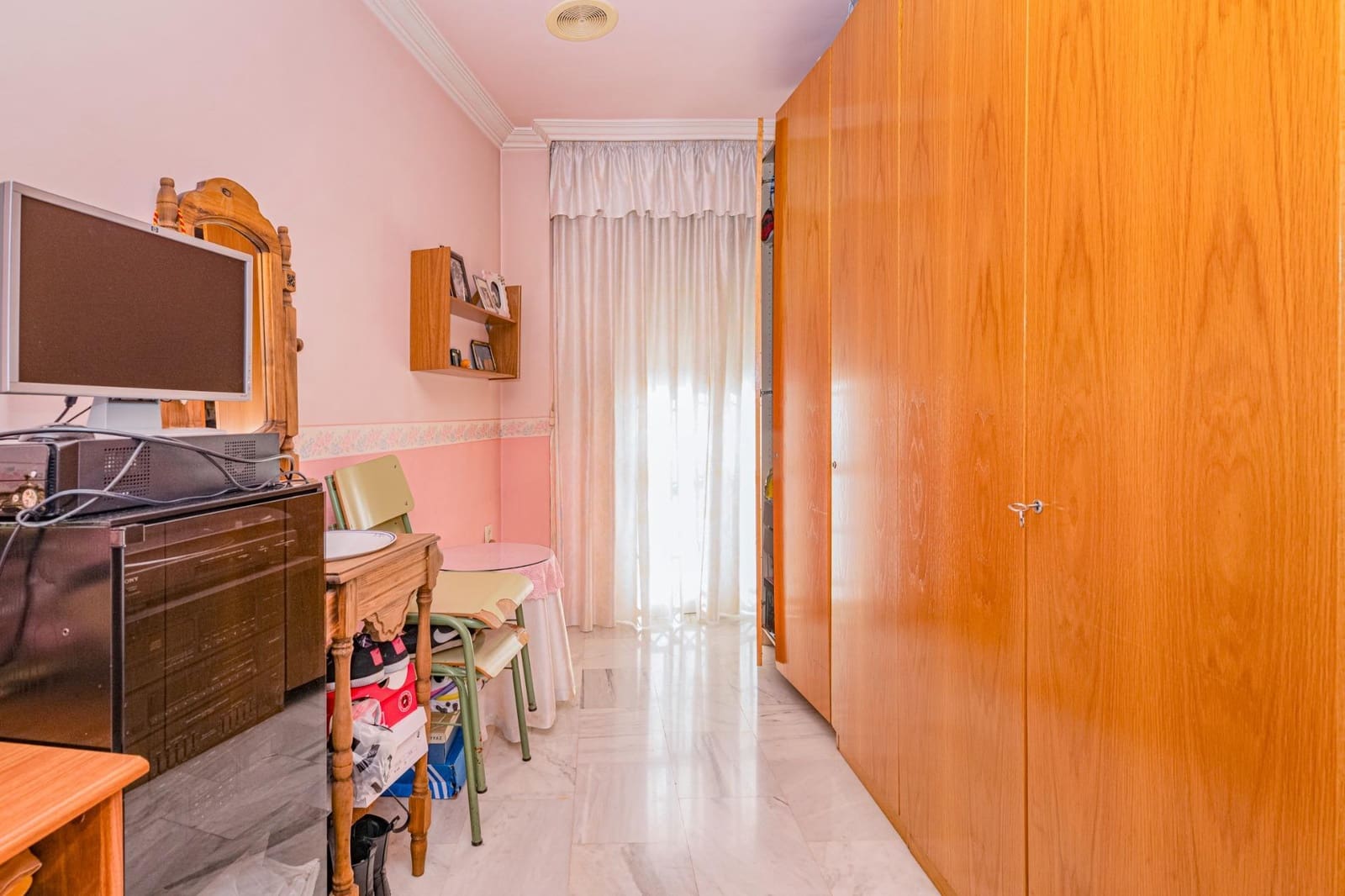 5 chambre Maison de Ville à vendre à Albolote avec garage - 280 000 € (Ref: 9335078)