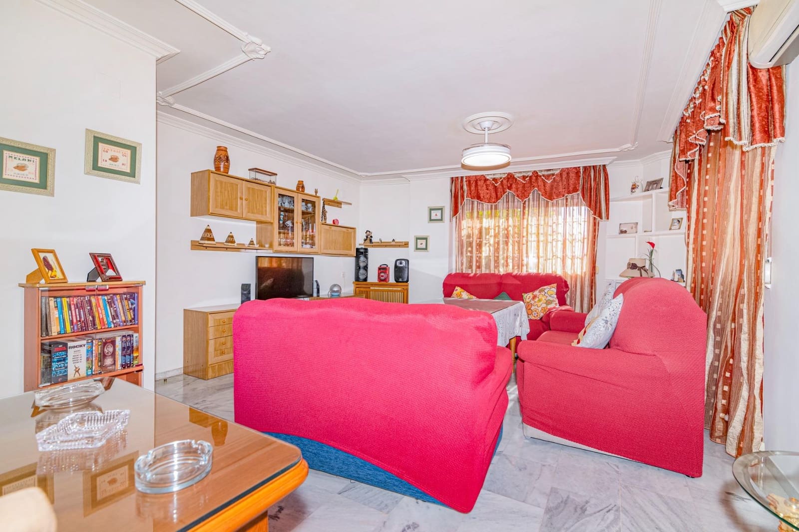 5 chambre Maison de Ville à vendre à Albolote avec garage - 280 000 € (Ref: 9335078)