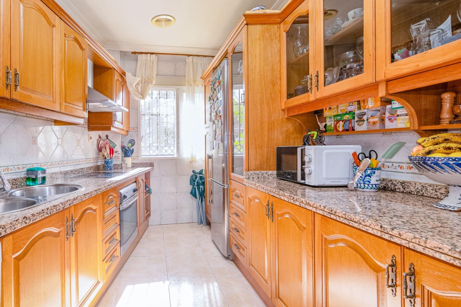 5 chambre Maison de Ville à vendre à Albolote avec garage - 280 000 € (Ref: 9335078)