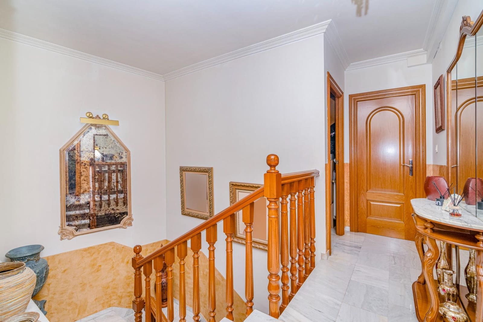 5 chambre Maison de Ville à vendre à Albolote avec garage - 280 000 € (Ref: 9335078)