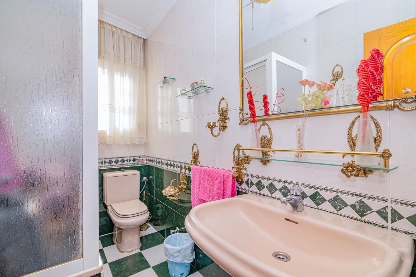 5 chambre Maison de Ville à vendre à Albolote avec garage - 280 000 € (Ref: 9335078)