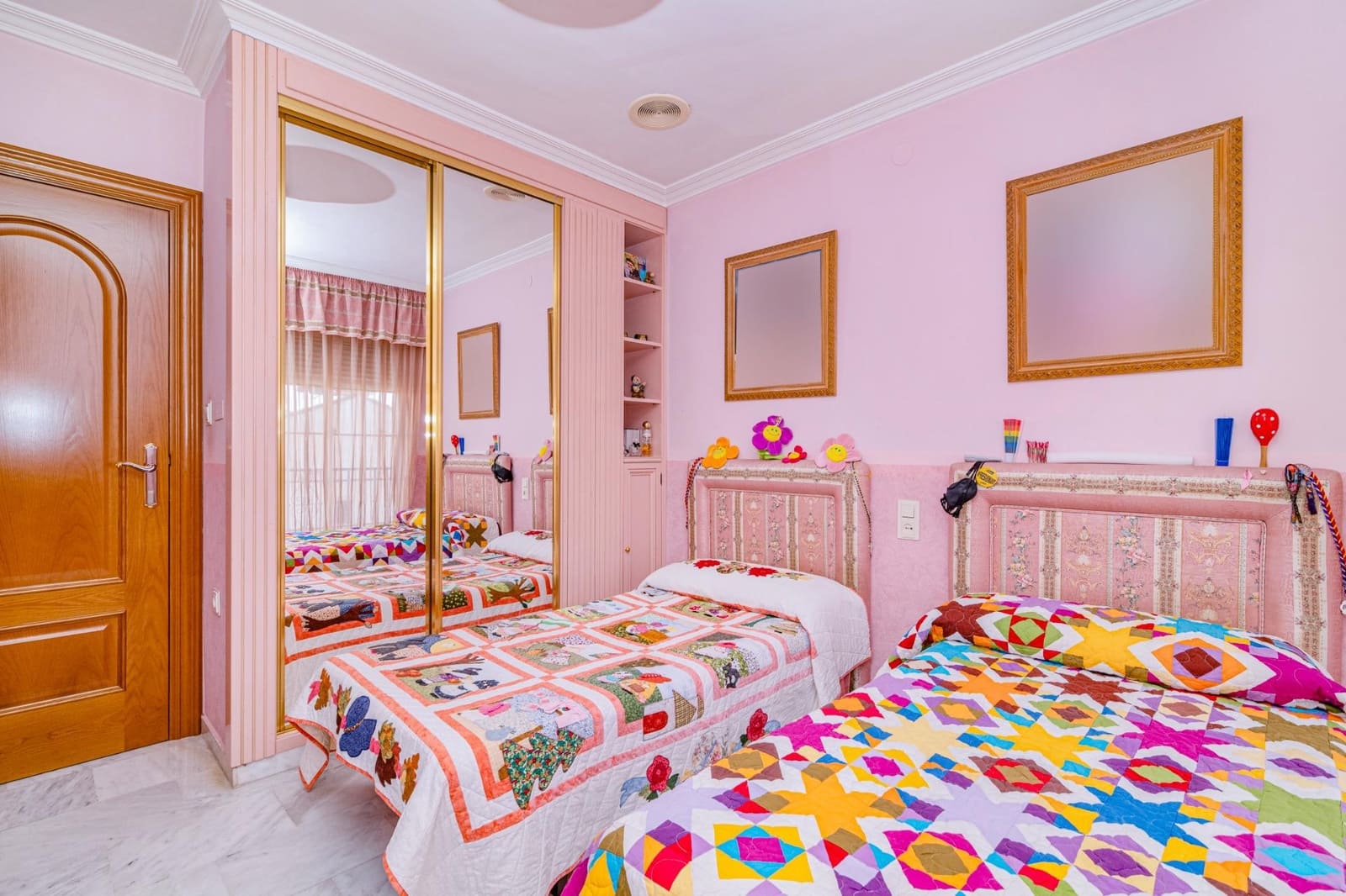 5 chambre Maison de Ville à vendre à Albolote avec garage - 280 000 € (Ref: 9335078)