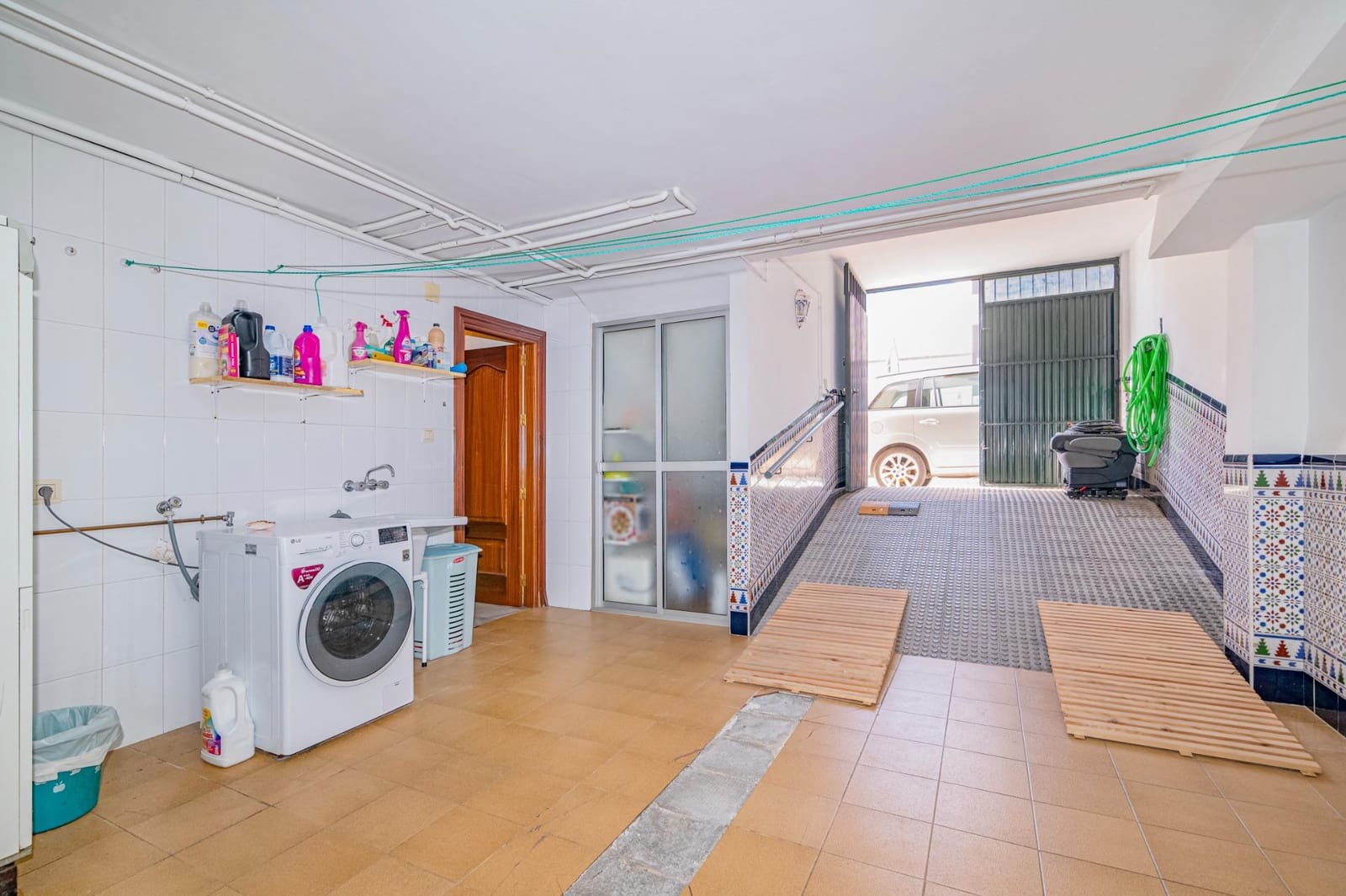 5 chambre Maison de Ville à vendre à Albolote avec garage - 280 000 € (Ref: 9335078)