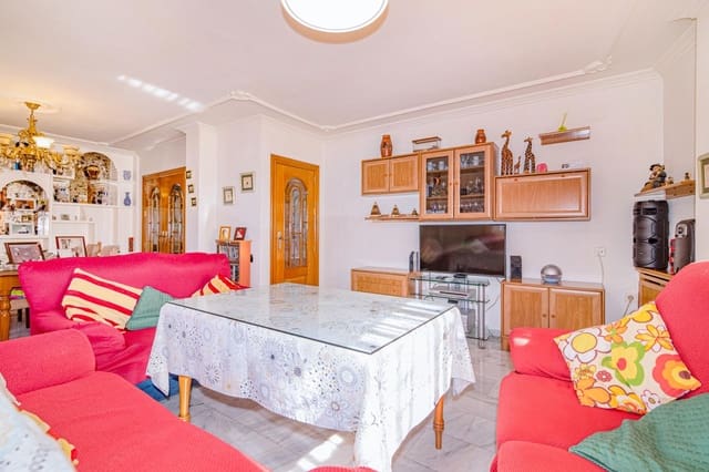 5 soveværelse Byhus til salg i Albolote med garage - € 280.000 (Ref: 9335078)