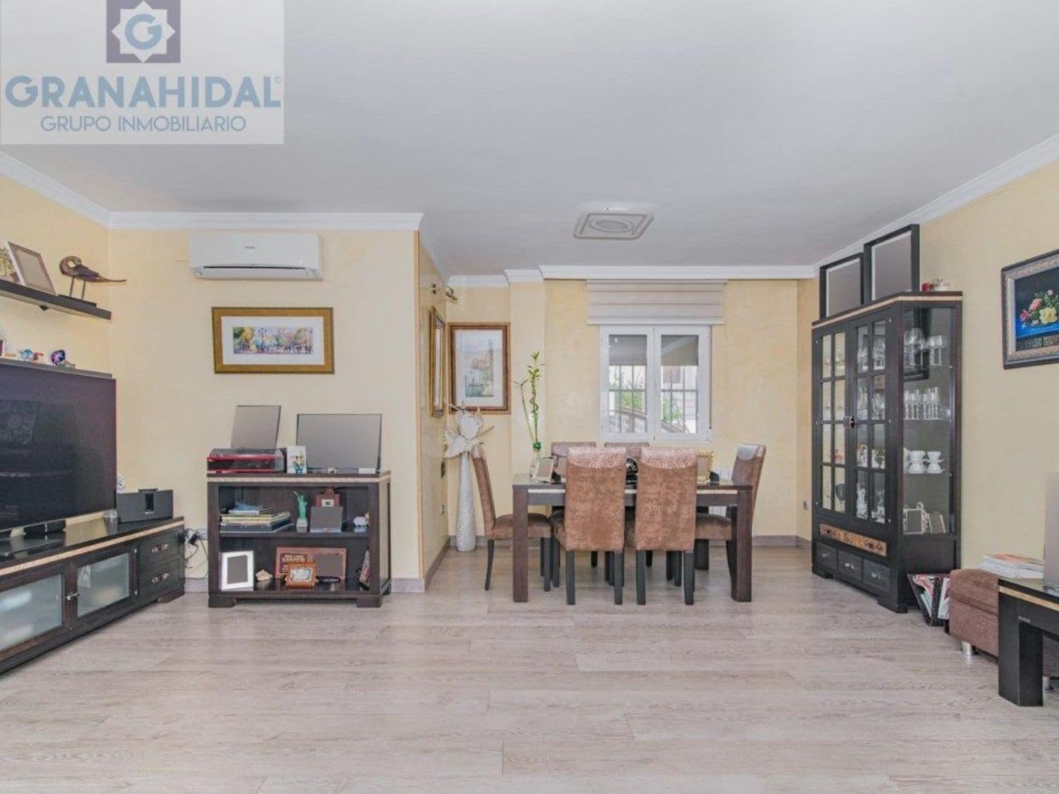 4 soveværelse Villa til salg i Albolote med swimmingpool - € 390.000 (Ref: 9338400)