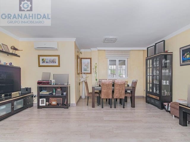 4 soveværelse Villa til salg i Albolote med swimmingpool - € 390.000 (Ref: 9338400)