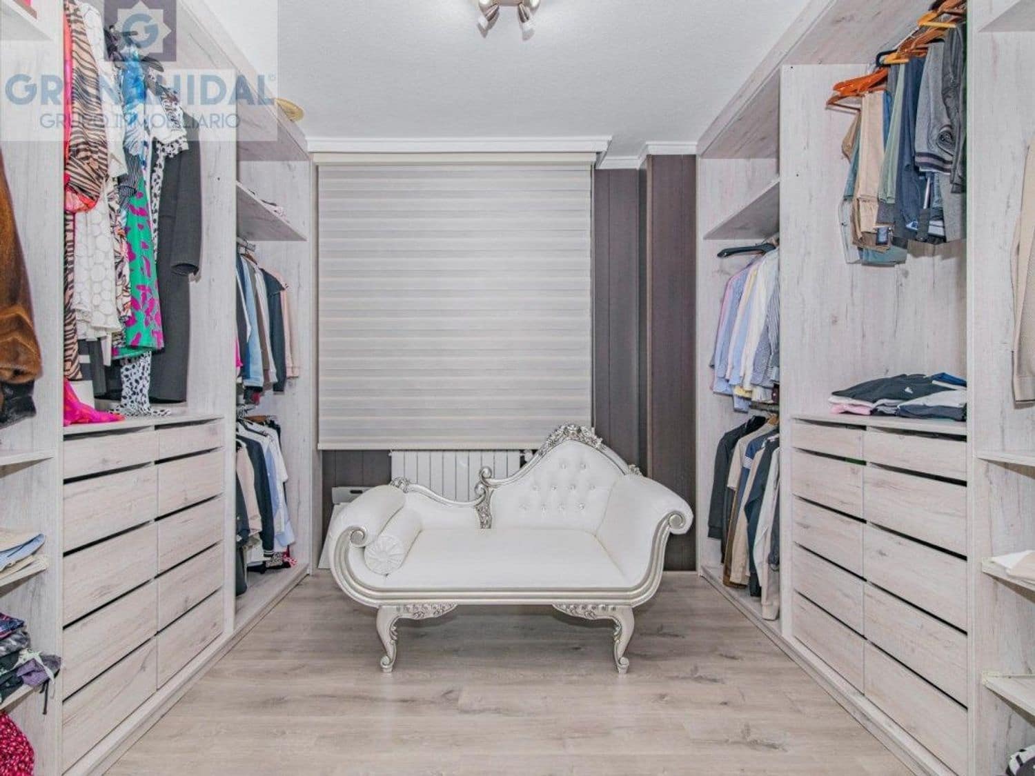 4 soveværelse Villa til salg i Albolote med swimmingpool - € 390.000 (Ref: 9338400)