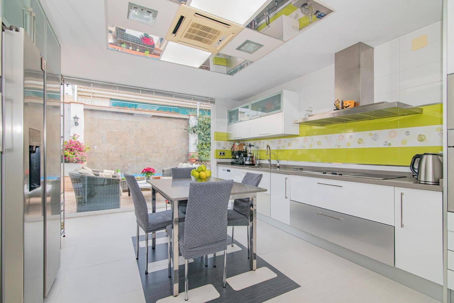 4 soveværelse Villa til salg i Maracena - € 370.000 (Ref: 9338401)