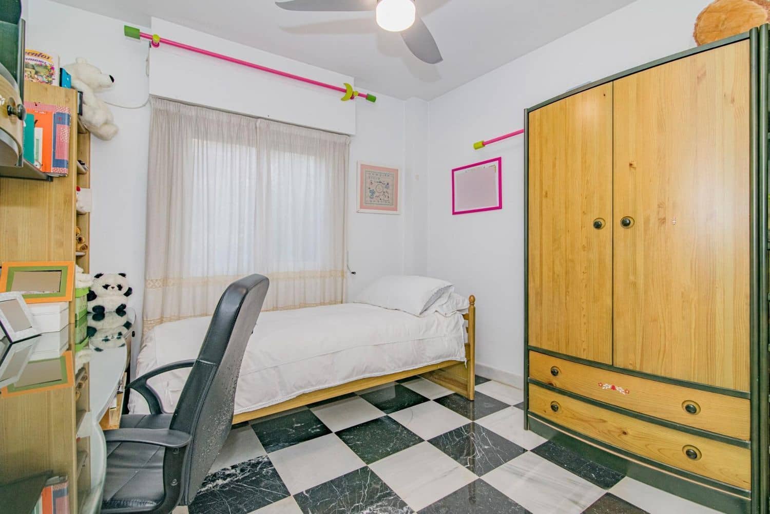 4 soveværelse Villa til salg i Maracena - € 370.000 (Ref: 9338401)